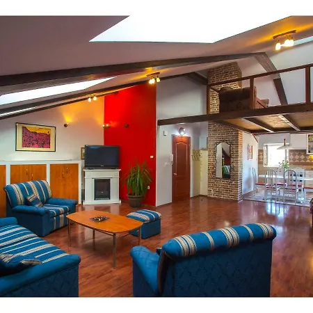 Riva Royal Lounge Apartamento *