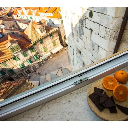 Riva Royal Lounge Apartman