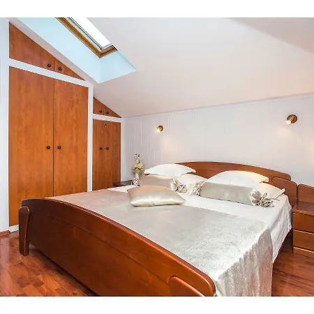 Riva Royal Lounge Apartman